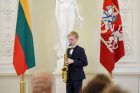 Prezidentė apdovanojo jaunuosius šalies muzikus Prezidentė apdovanojo jaunuosius šalies muzikus