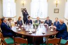 Prezidentūroje – pasitarimas dėl pagalbos senjorams reformos Prezidentūroje – pasitarimas dėl pagalbos senjorams reformos